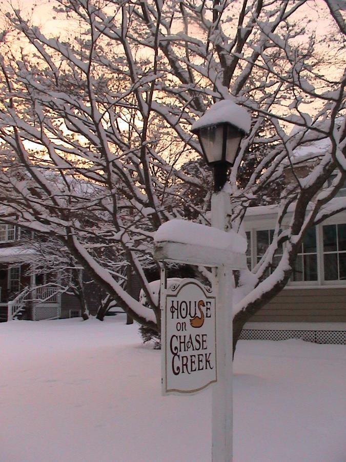 House On Chase Creek Bed & Breakfast Shelter Island Heights ภายนอก รูปภาพ
