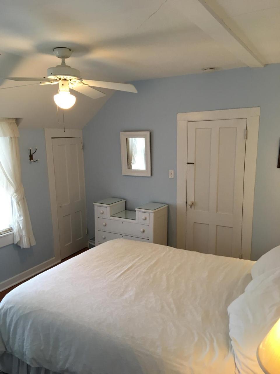 House On Chase Creek Bed & Breakfast Shelter Island Heights ภายนอก รูปภาพ